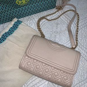tory burch nude clutch